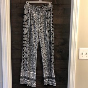 🆕Anne Carson Flowy rayon pants NWT